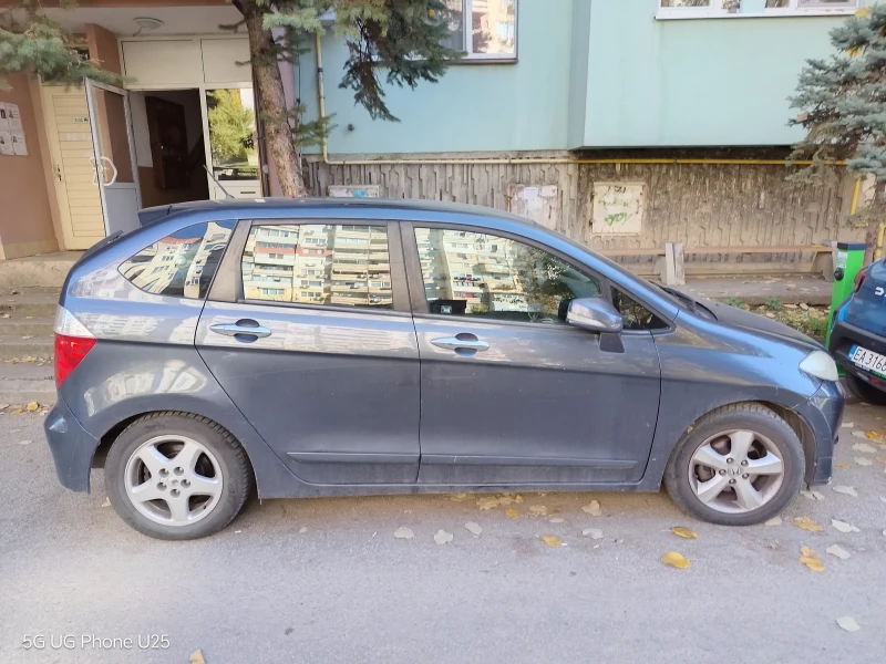 Honda Fr-v 2.2TDI, снимка 2 - Автомобили и джипове - 52254033
