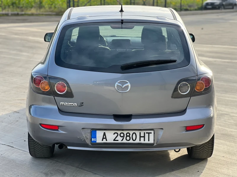 Mazda 3 1.6i Автомат, снимка 5 - Автомобили и джипове - 52553520