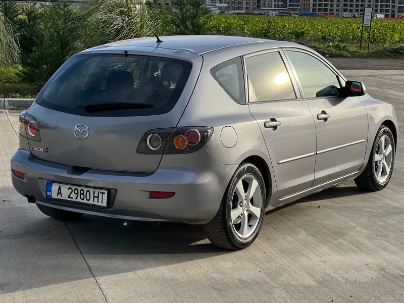 Mazda 3 1.6i Автомат, снимка 6 - Автомобили и джипове - 52553520