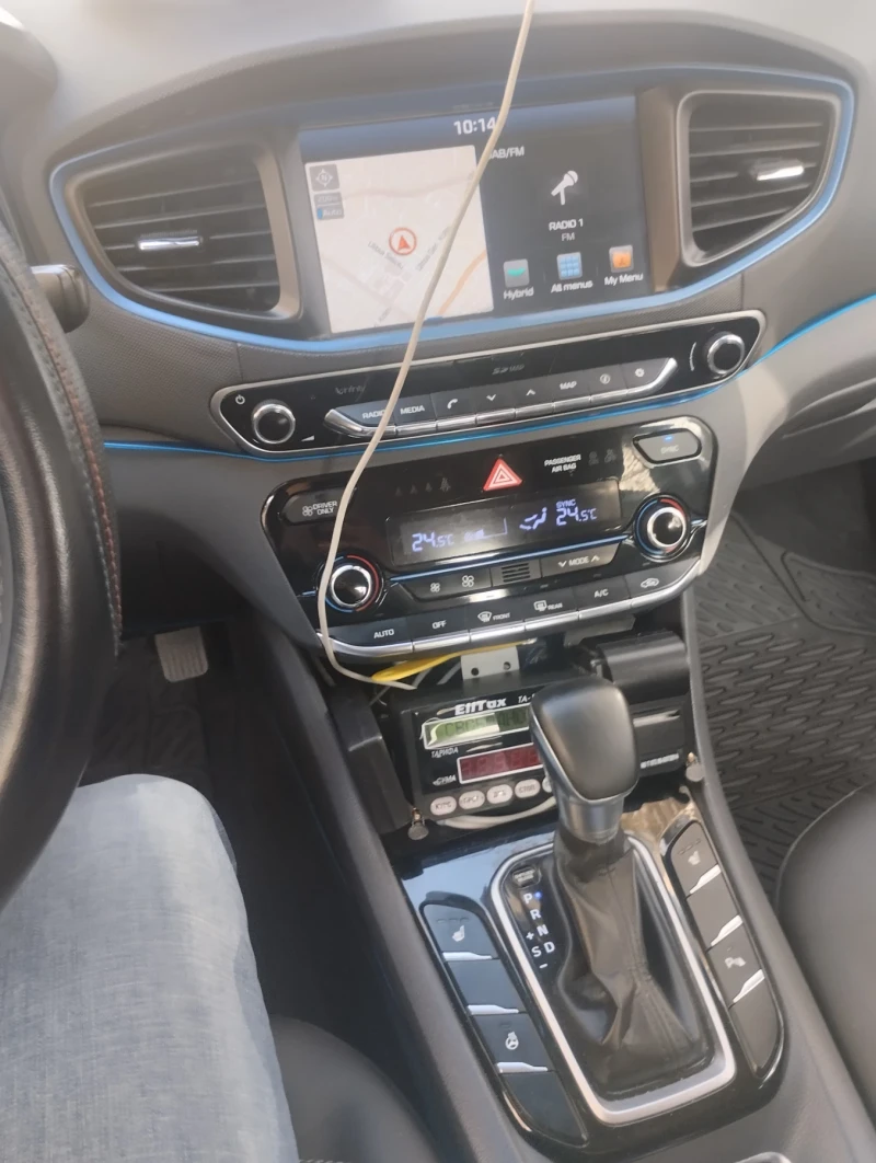 Hyundai Ioniq, снимка 8 - Автомобили и джипове - 52815221