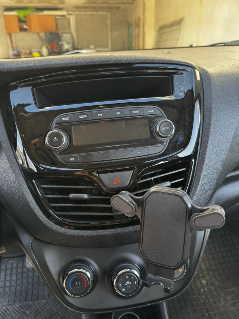 Opel Karl 1.0, снимка 13 - Автомобили и джипове - 53139369