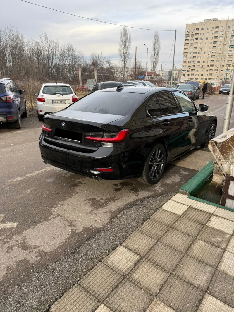 BMW 318 Mild hybrid, снимка 6 - Автомобили и джипове - 53263553