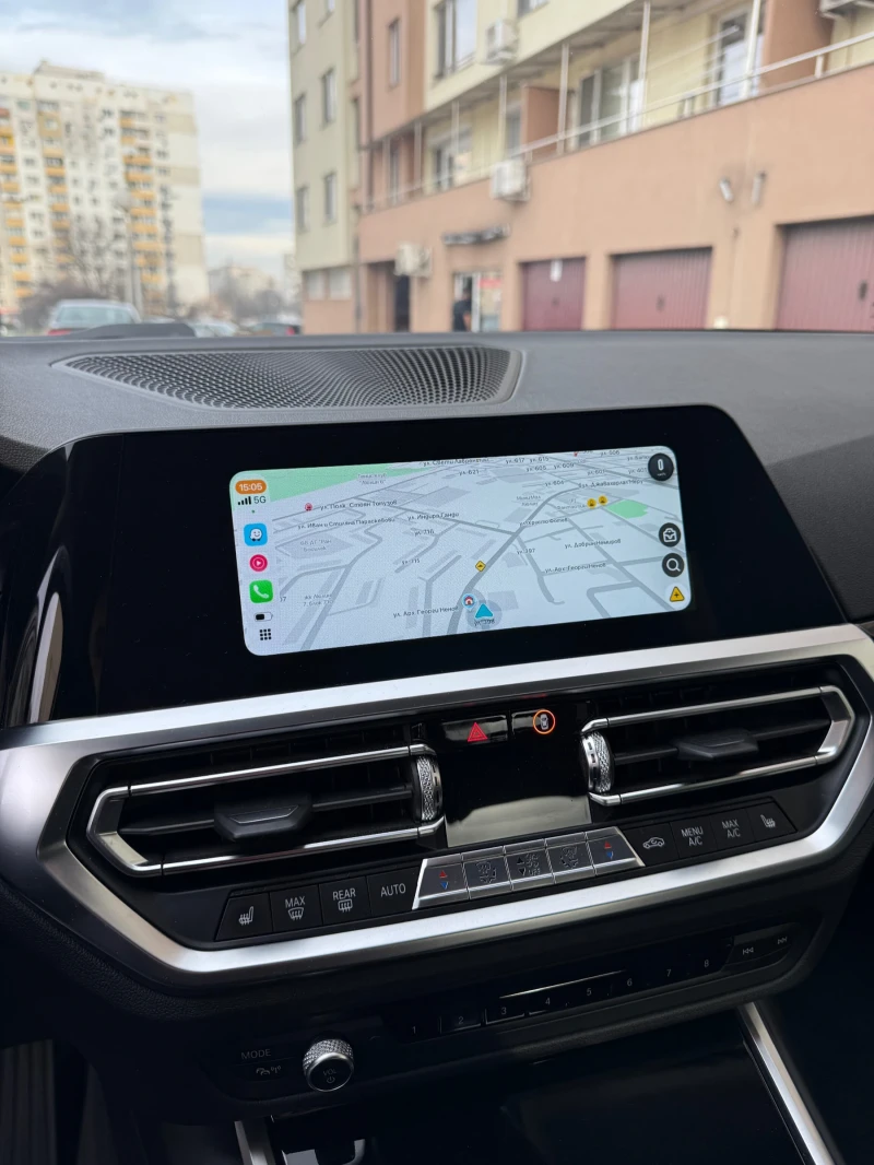 BMW 318 Mild hybrid, снимка 10 - Автомобили и джипове - 53263553