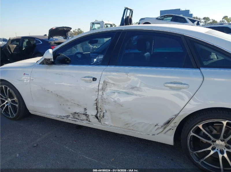 Audi A6 3.0Т* ПОДГРЕВ* ПАНО* КАМЕРА , снимка 10 - Автомобили и джипове - 53296522