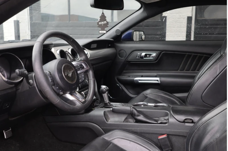 Ford Mustang ECO* BOOST* КОЖА* ОБДУХВАНЕ* МЪРТВА* ТОЧКА* LANE* , снимка 6 - Автомобили и джипове - 53323140