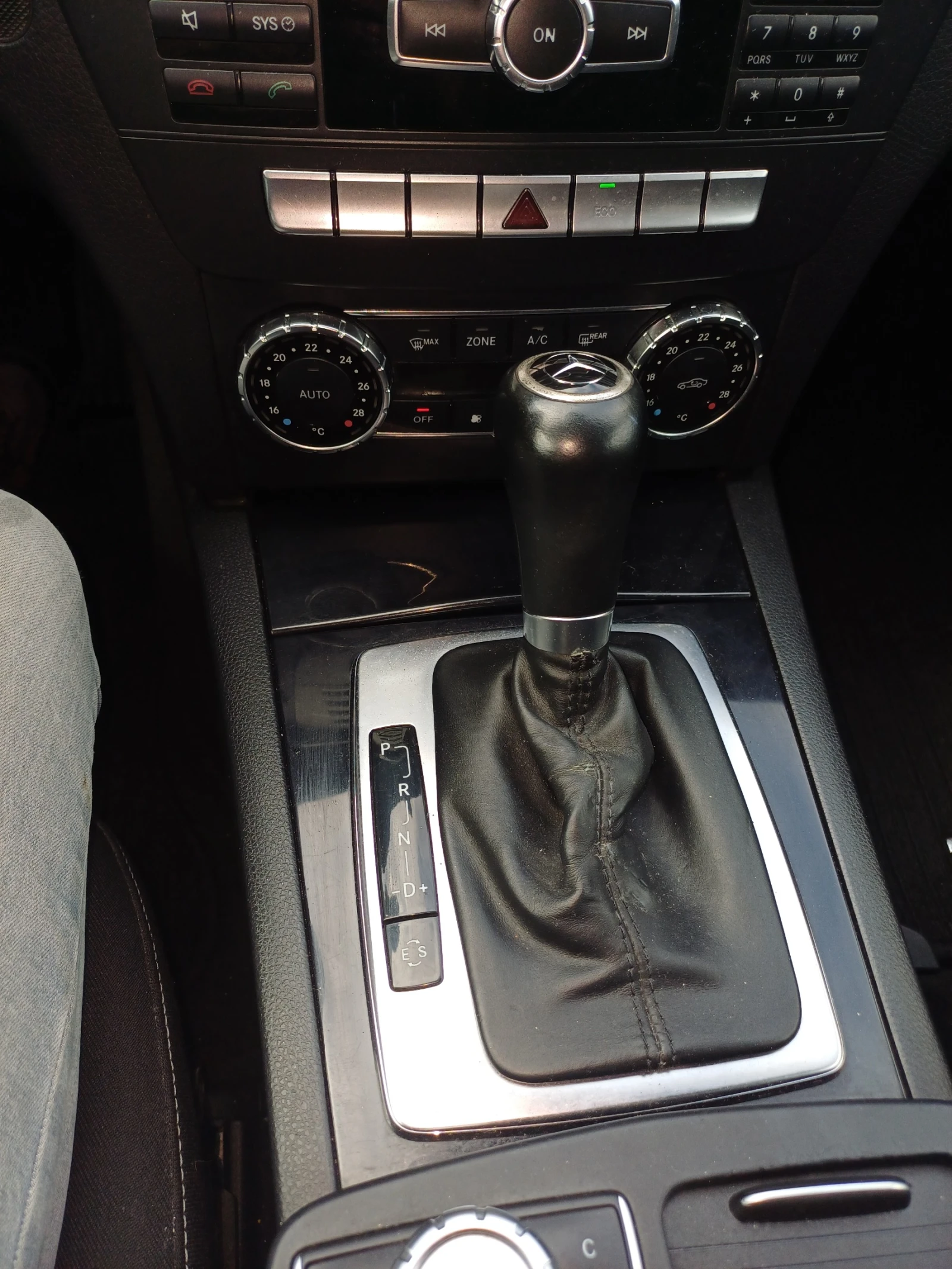 Mercedes-Benz C 200  - изображение 7