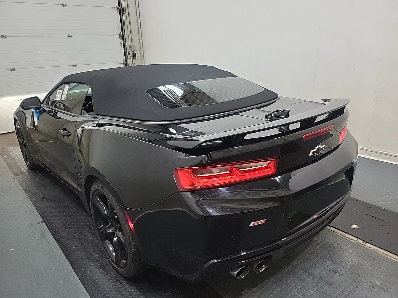 Chevrolet Camaro * 2SS * CARFAX * ВЪЗМОЖНОСТ ЗА ФИНАНСИРАНЕ - изображение 3