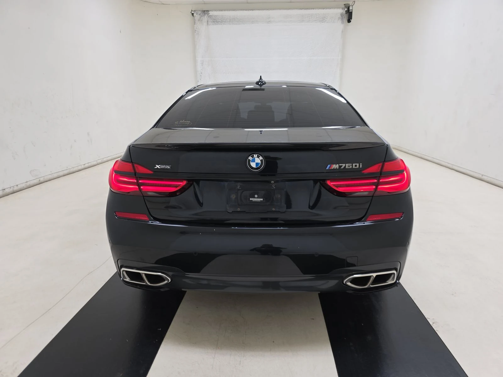 BMW 750 2019M-PACK* DISTRO* B&W* HEADUP* 360* МАСАЖ* ОБДУХ - изображение 4