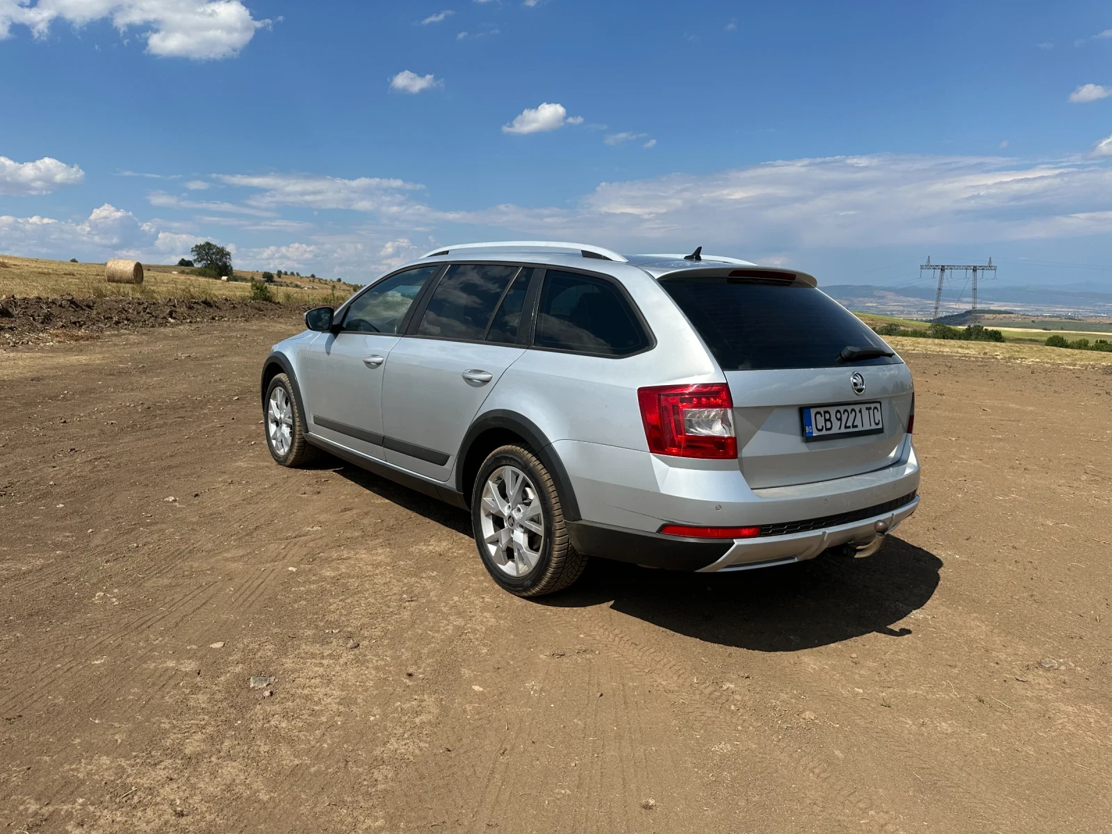 Skoda Octavia Scout - изображение 7
