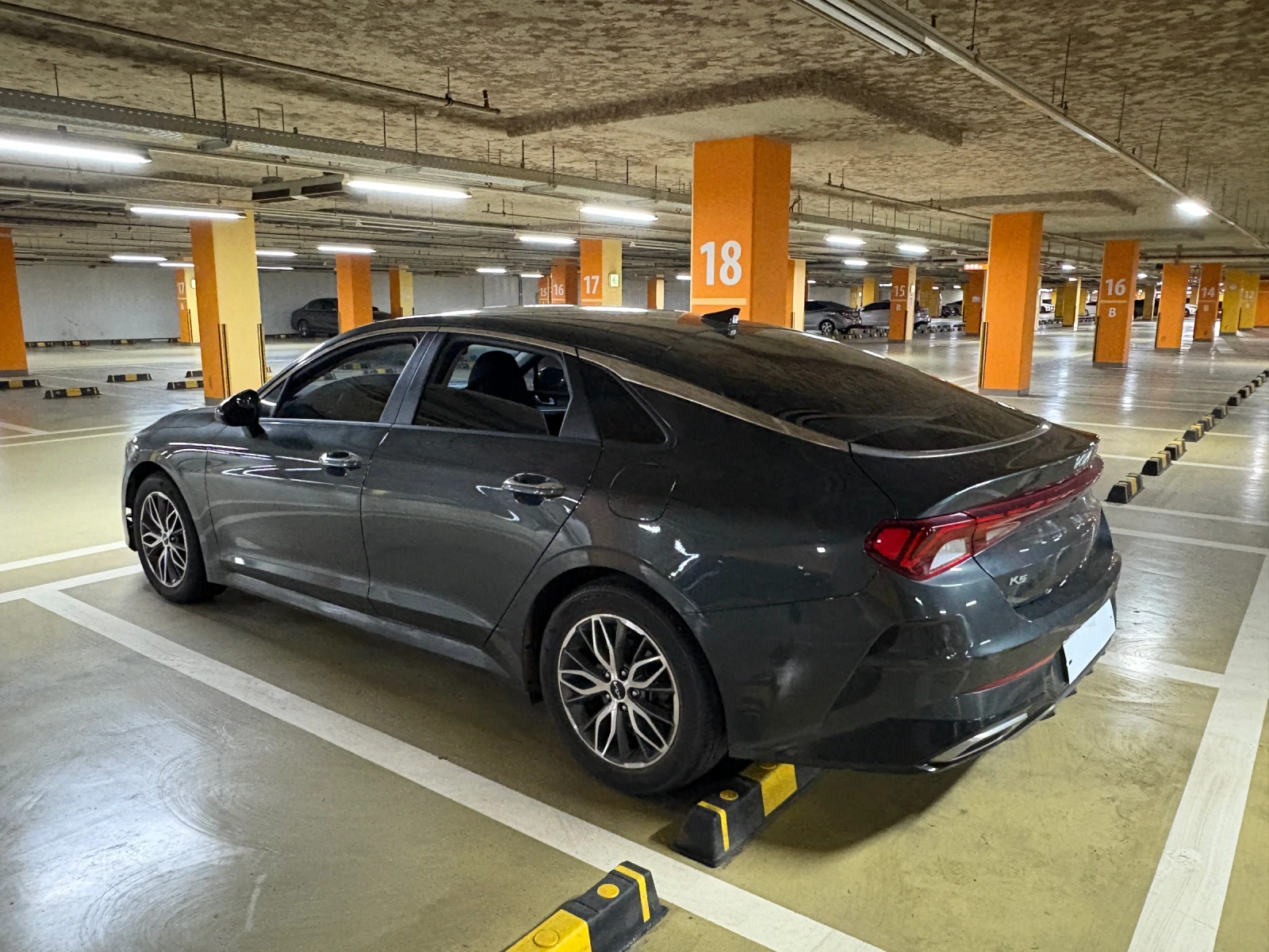 Kia K5 ГАЗ, ДЖОЙСТИК, Обдухване, Keyless Go, Distronic Pl - изображение 4