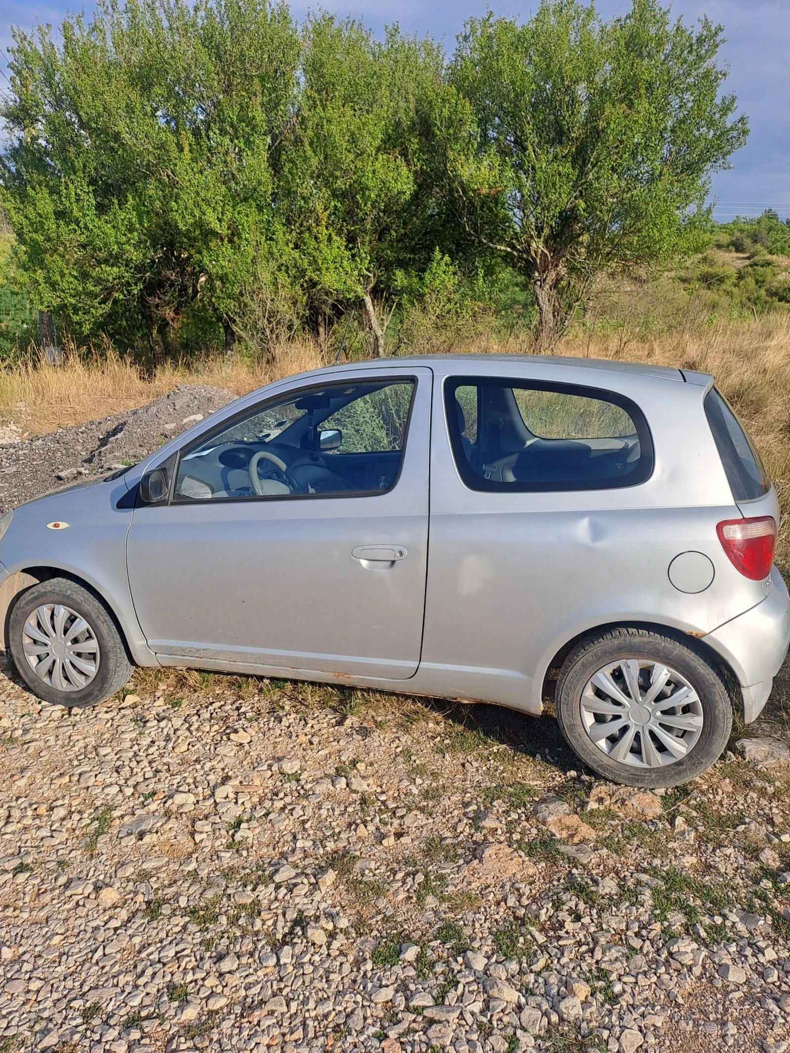 Toyota Yaris  - изображение 6
