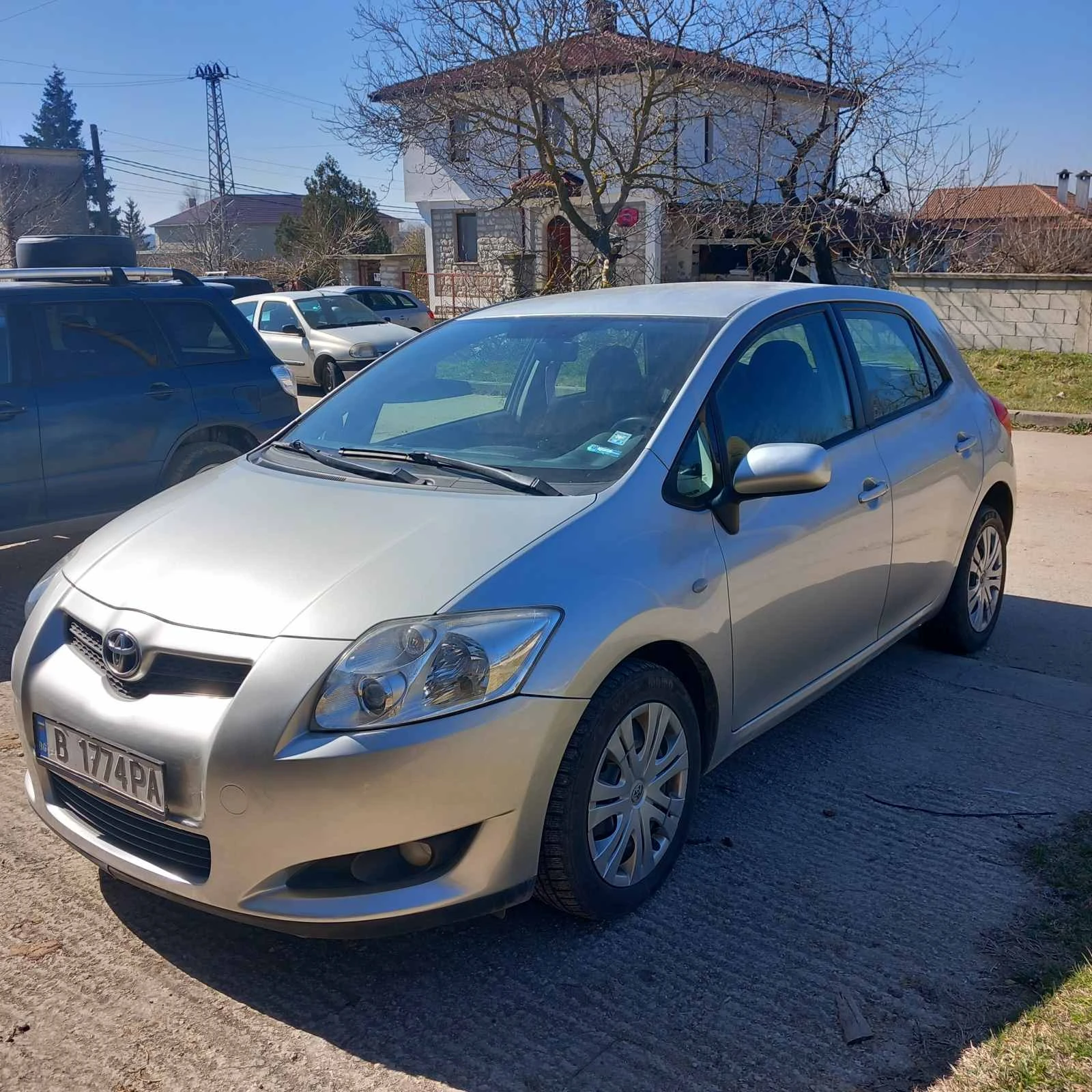 Toyota Auris  | Mobile.bg   13