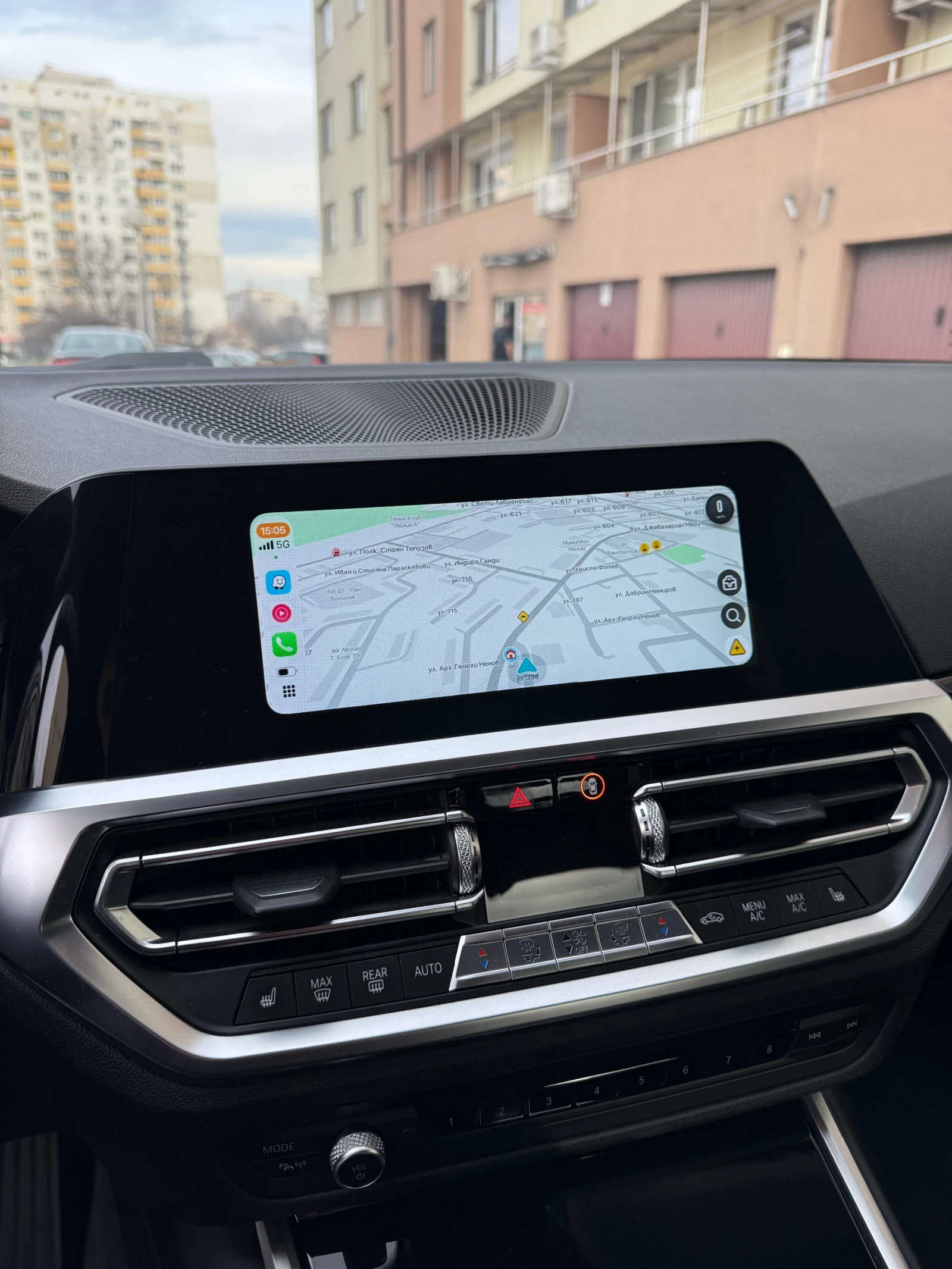 BMW 318 Mild hybrid - изображение 10