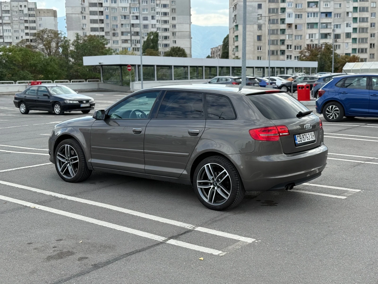 Audi A3 Sportback, Quatro, 170hp - изображение 3