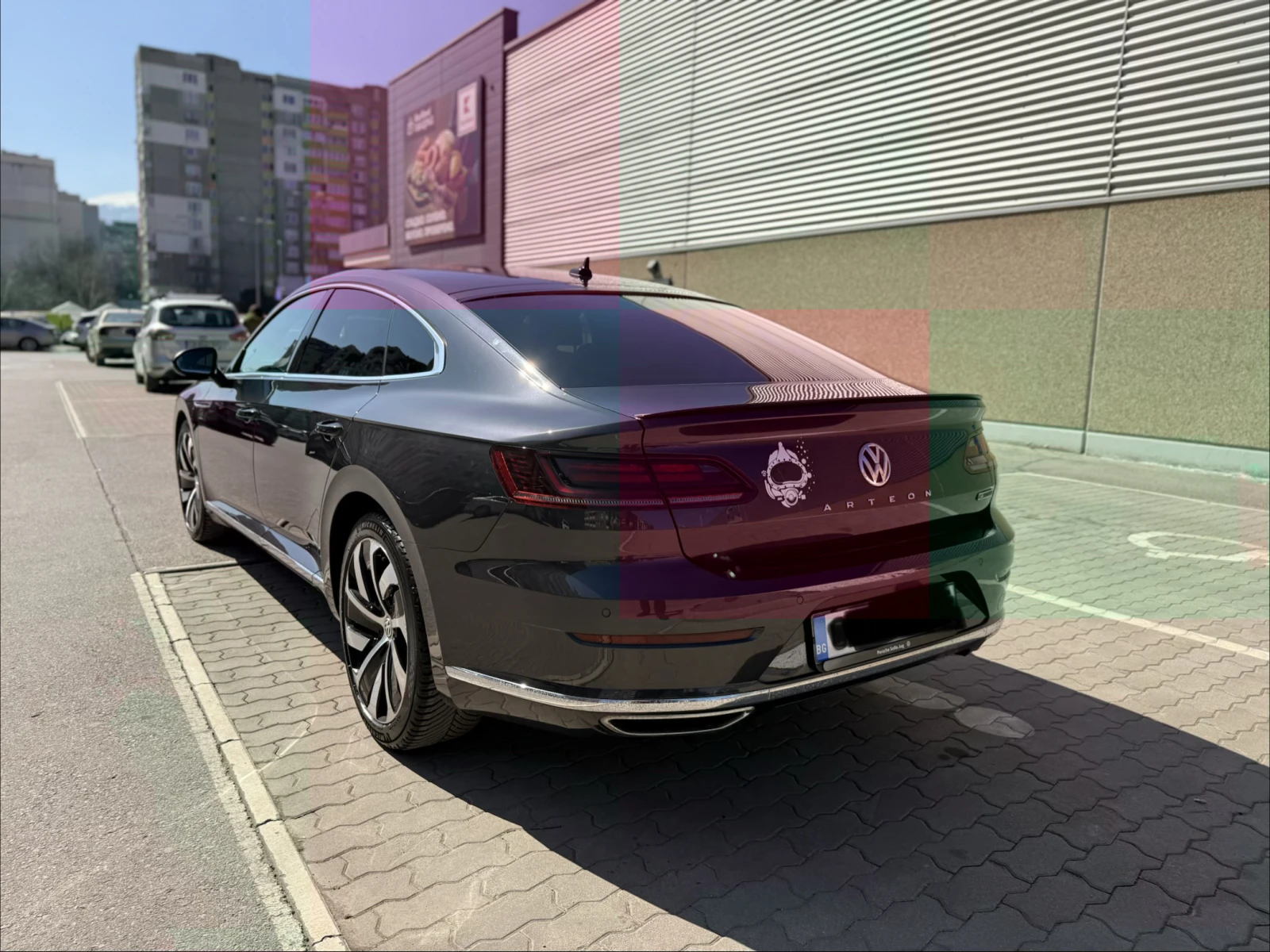 VW Arteon 4Motion, R-Line, снимка 6 - Автомобили и джипове - 53843569
