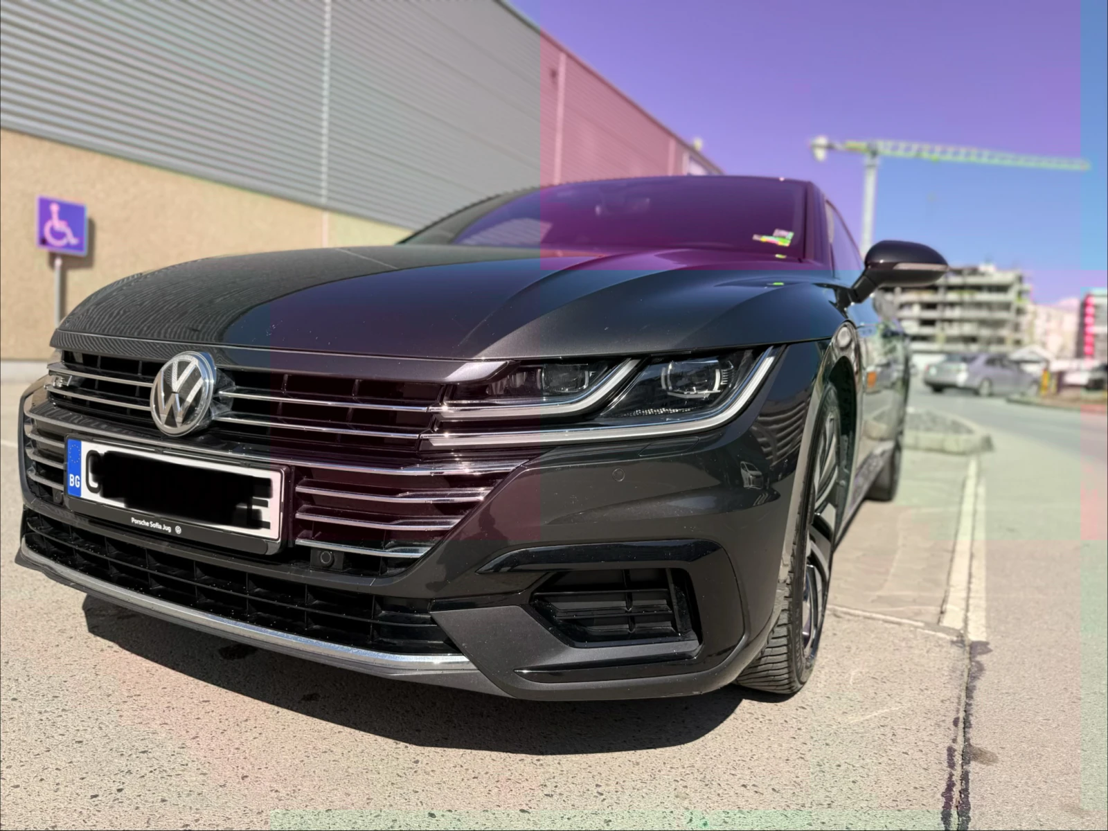 VW Arteon 4Motion, R-Line, снимка 8 - Автомобили и джипове - 53843569