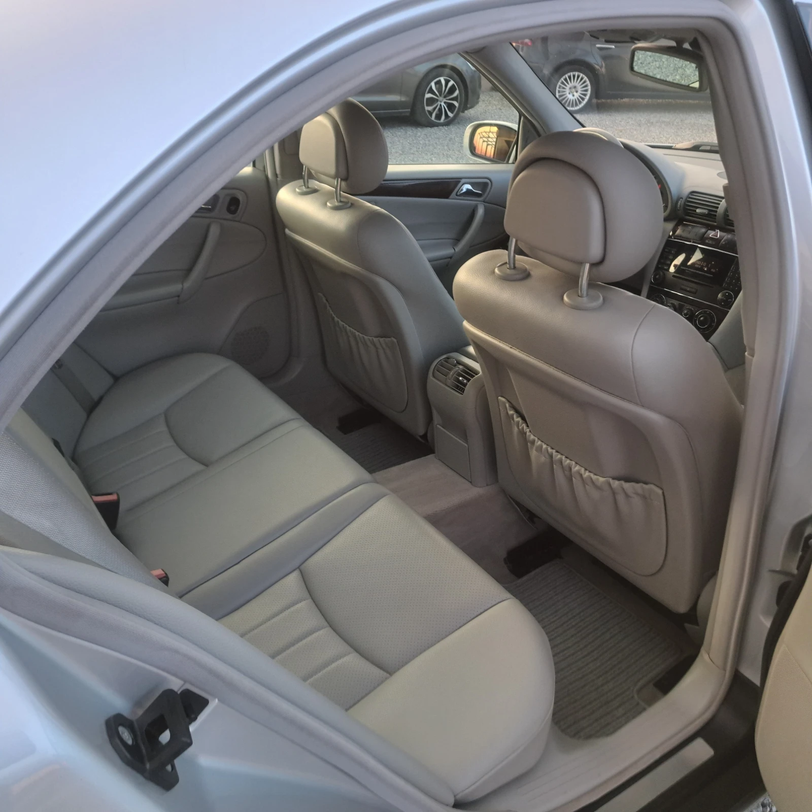 Mercedes-Benz C 270 2.7CDI* ELEGANCE* FACE* PARKTRONIC* ОТЛИЧЕН!* , снимка 13 - Автомобили и джипове - 53863040