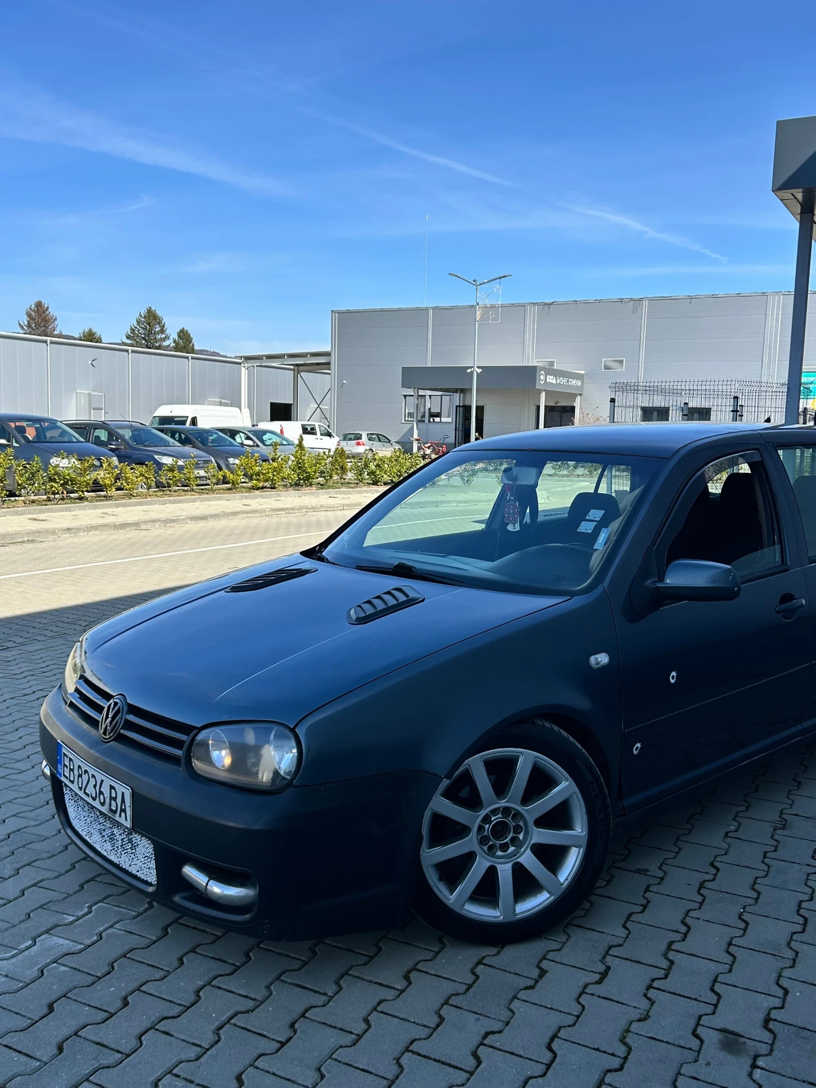 VW Golf, снимка 6 - Автомобили и джипове - 53896075
