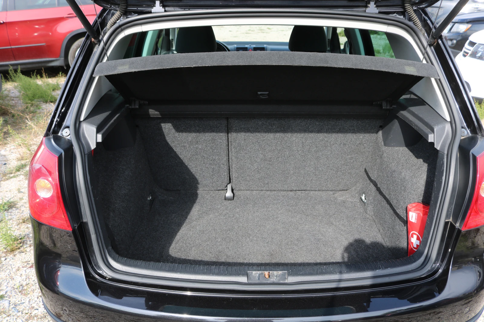 VW Golf 1.4 TSI, снимка 11 - Автомобили и джипове - 53940465