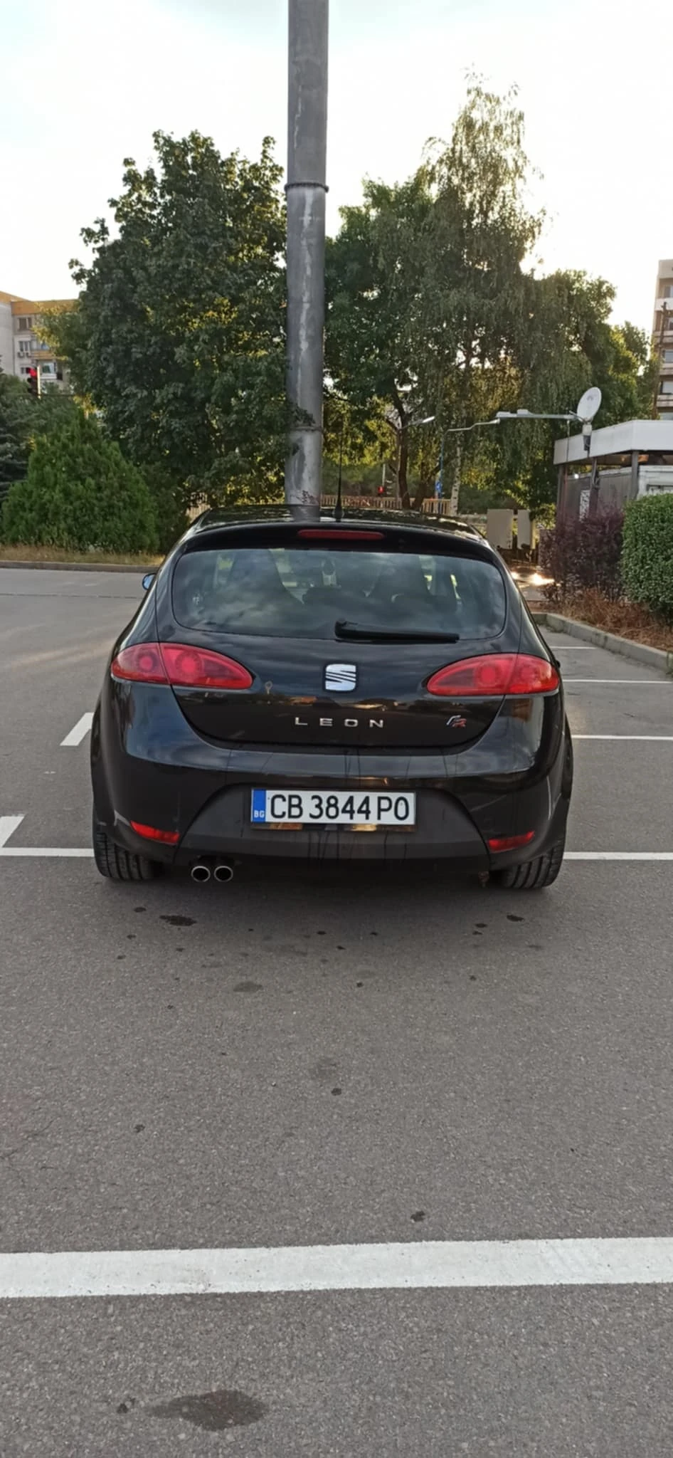 Seat Leon FR, снимка 7 - Автомобили и джипове - 54063343