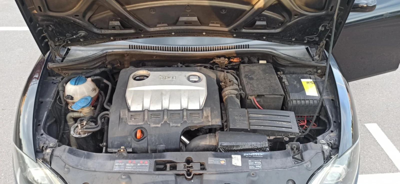 Seat Leon FR, снимка 10 - Автомобили и джипове - 54063343