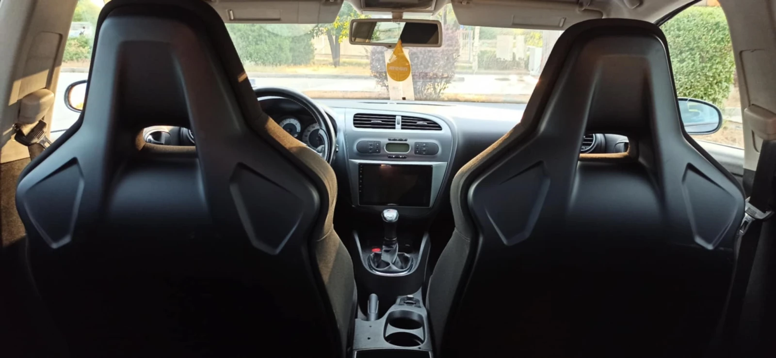 Seat Leon FR, снимка 8 - Автомобили и джипове - 54063343