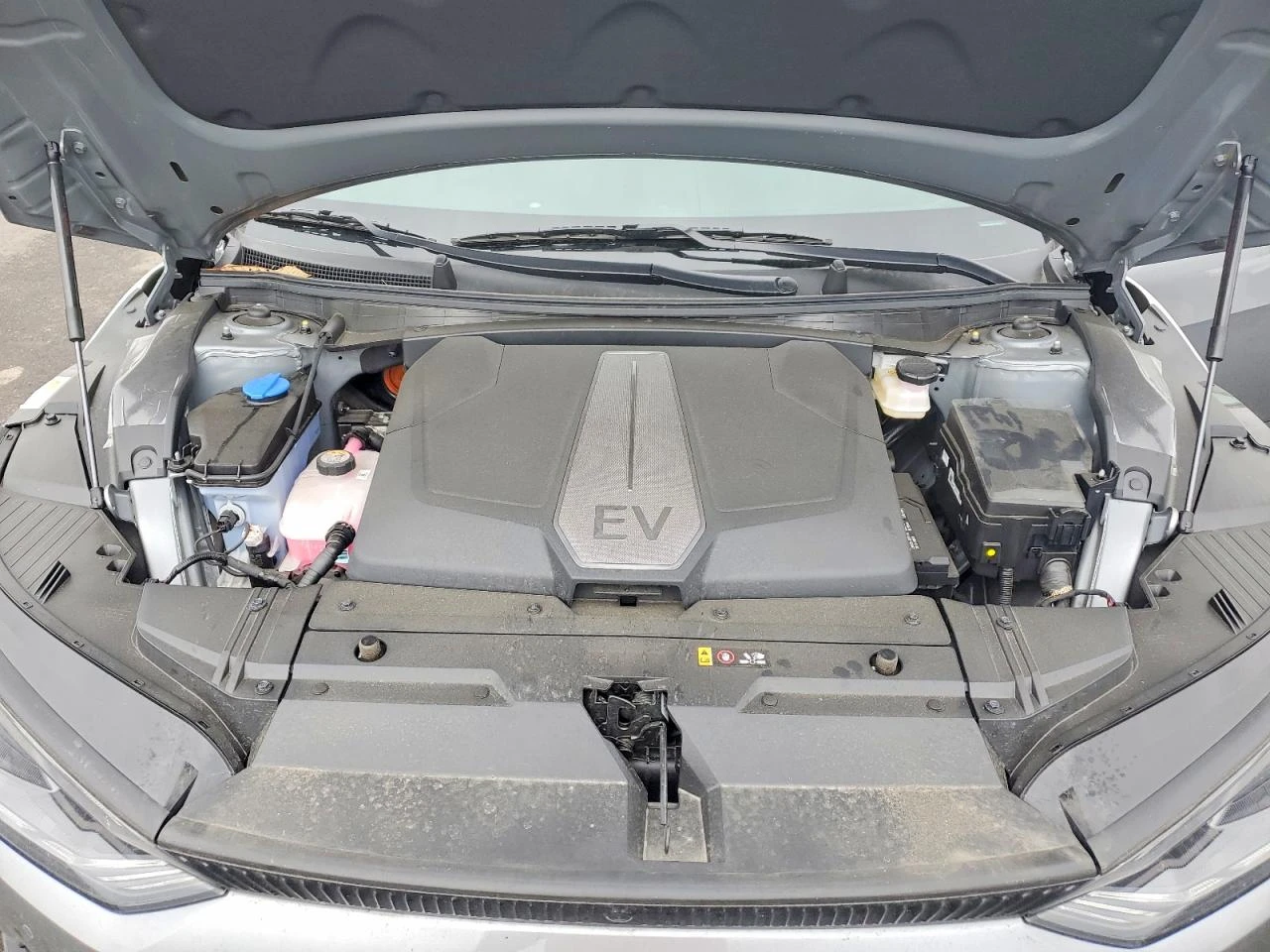 Kia EV6 0.0l Wind, снимка 11 - Автомобили и джипове - 54094702