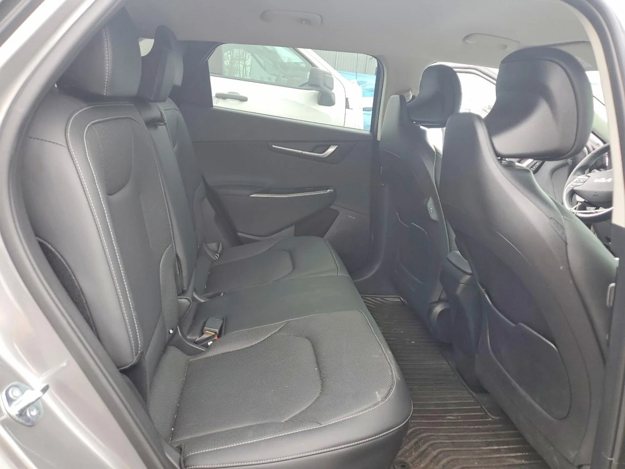 Kia EV6 0.0l Wind, снимка 10 - Автомобили и джипове - 54094702