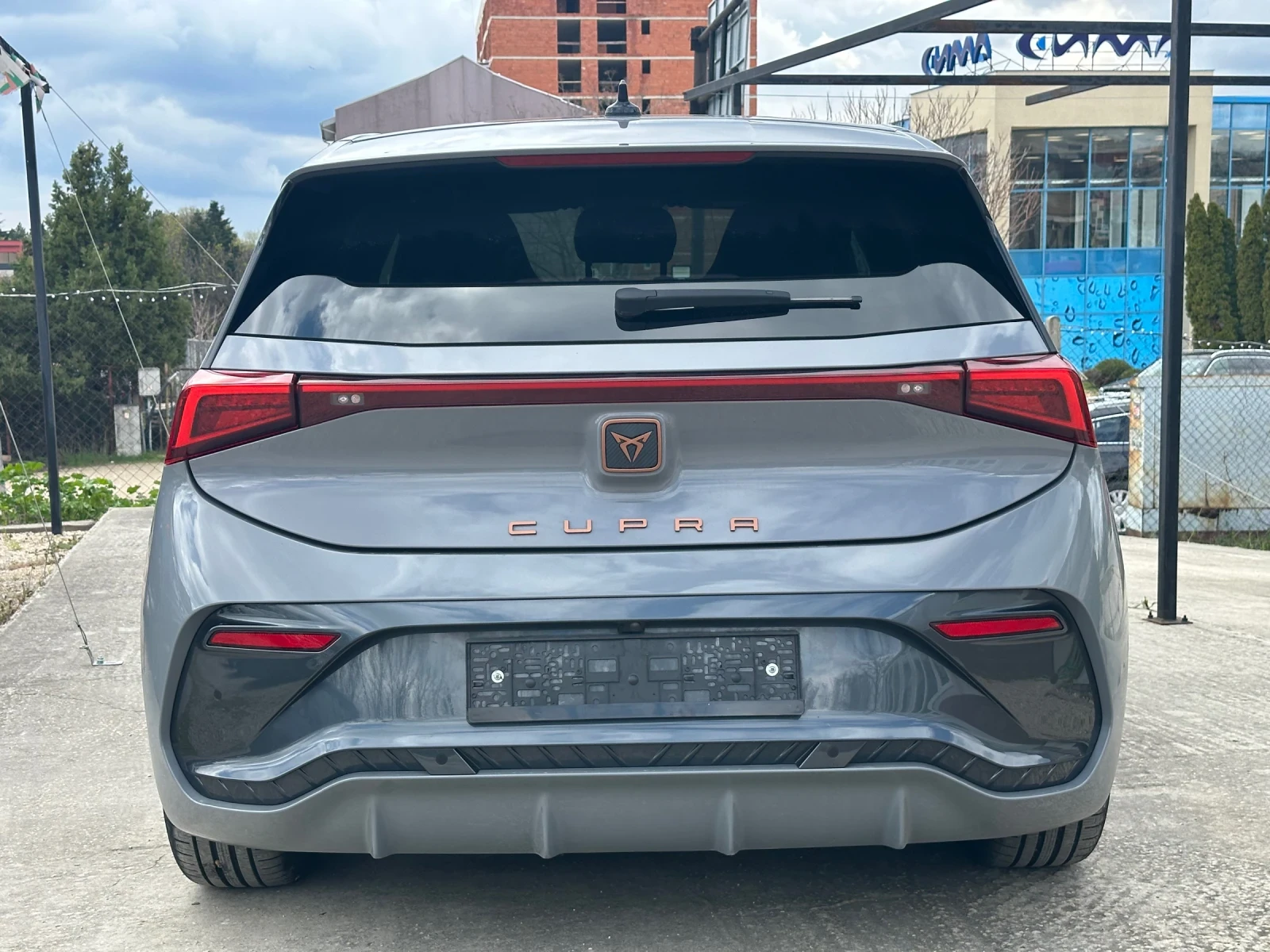 Cupra Born 82kW/h* 22000KM!!* HEAD-UP!!!, снимка 6 - Автомобили и джипове - 54156242