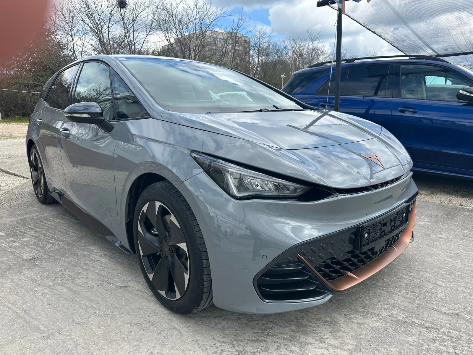 Cupra Born 82kW/h* 22000KM!!* HEAD-UP!!!, снимка 2 - Автомобили и джипове - 54156242