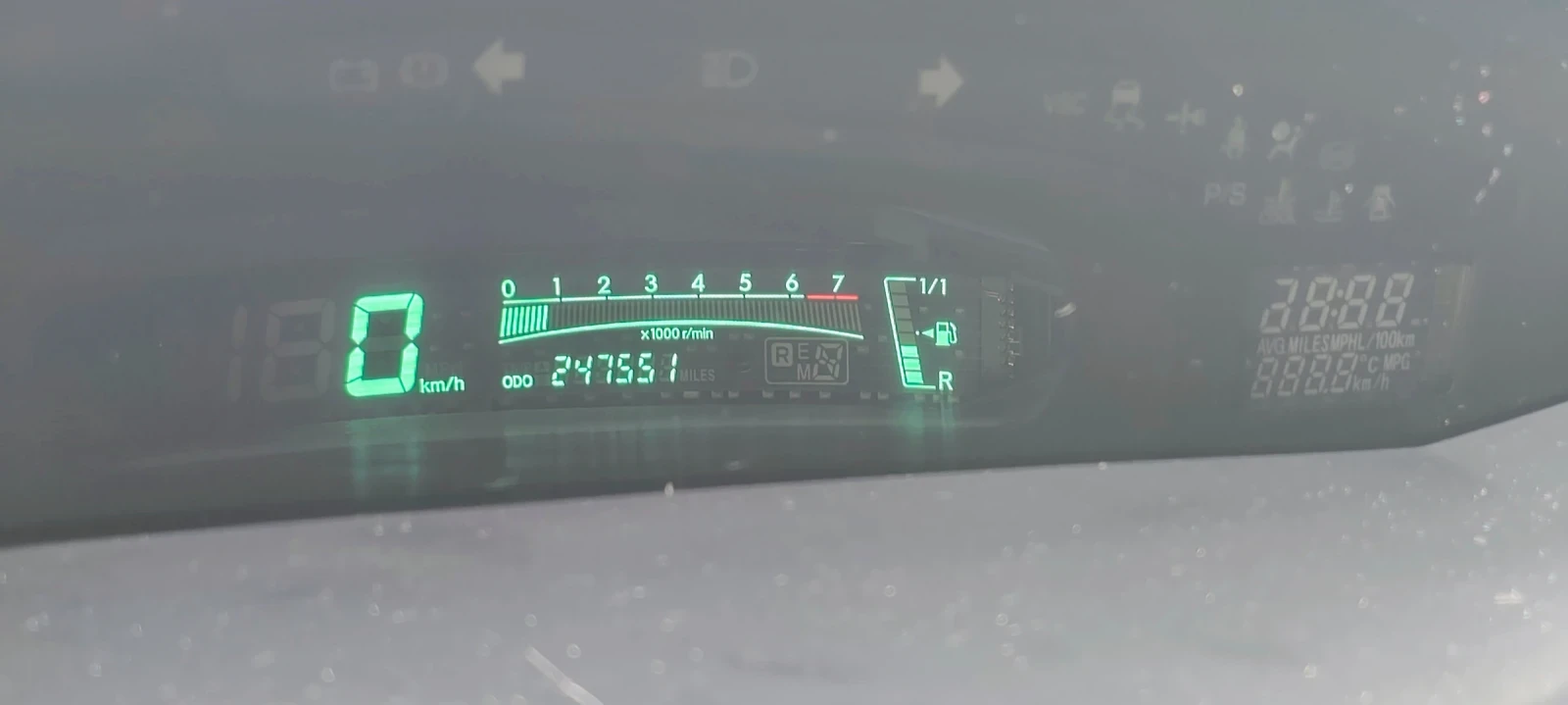 Toyota Yaris, снимка 10 - Автомобили и джипове - 54400399