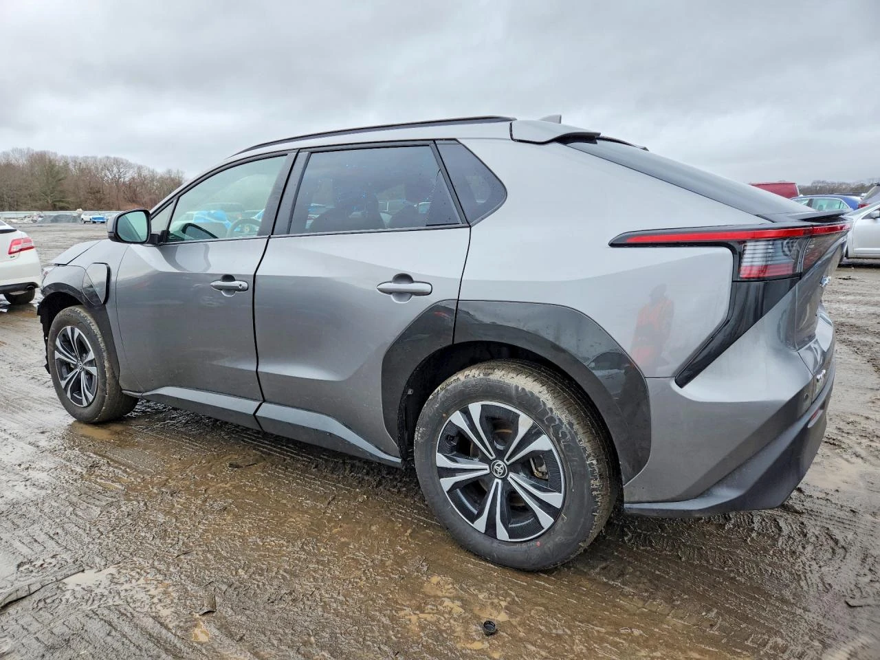 Toyota bZ4X 0.0l Xle, снимка 2 - Автомобили и джипове - 54459779