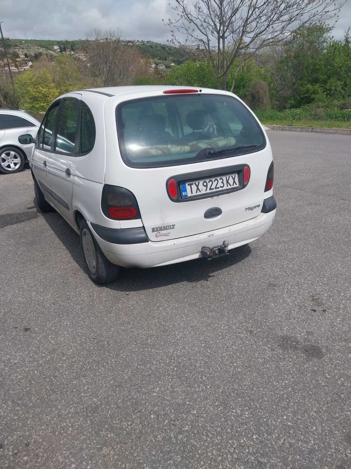 Renault Scenic, снимка 3 - Автомобили и джипове - 54555381