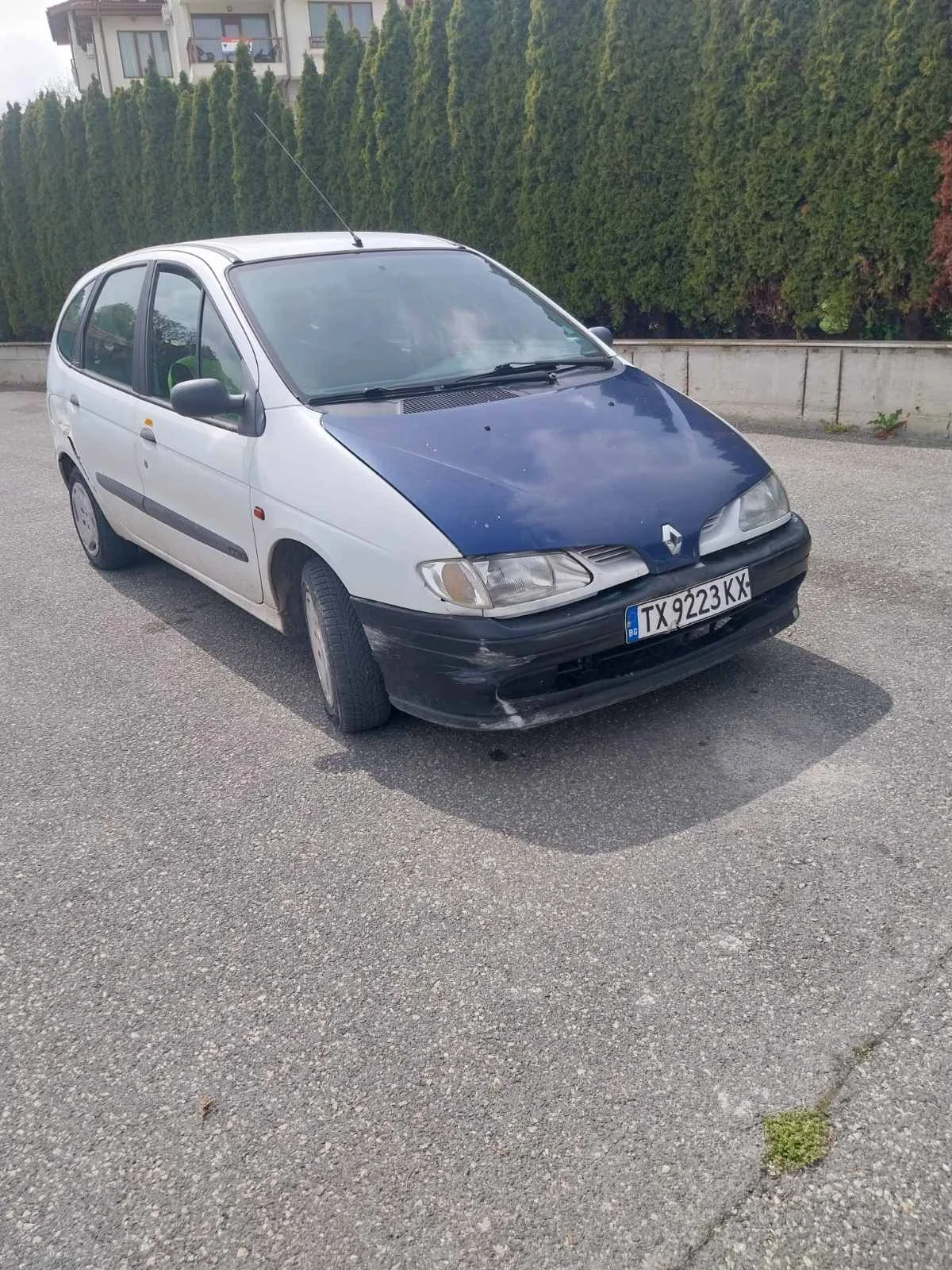 Renault Scenic, снимка 5 - Автомобили и джипове - 54555381