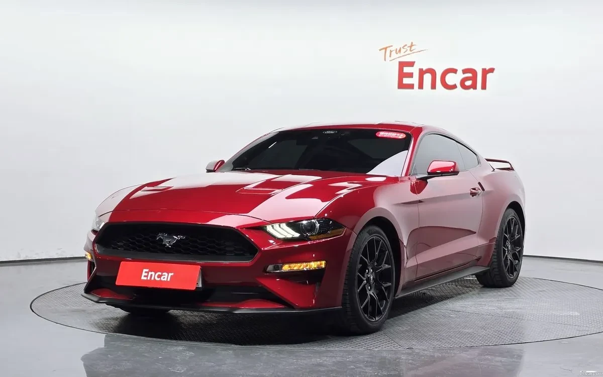 Ford Mustang 2.3L EcoBoost 