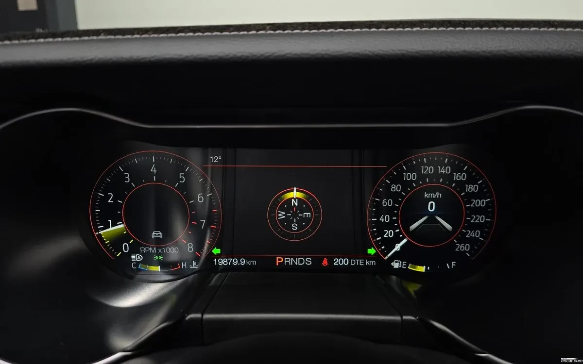 Ford Mustang 2.3L EcoBoost , снимка 8 - Автомобили и джипове - 54651743