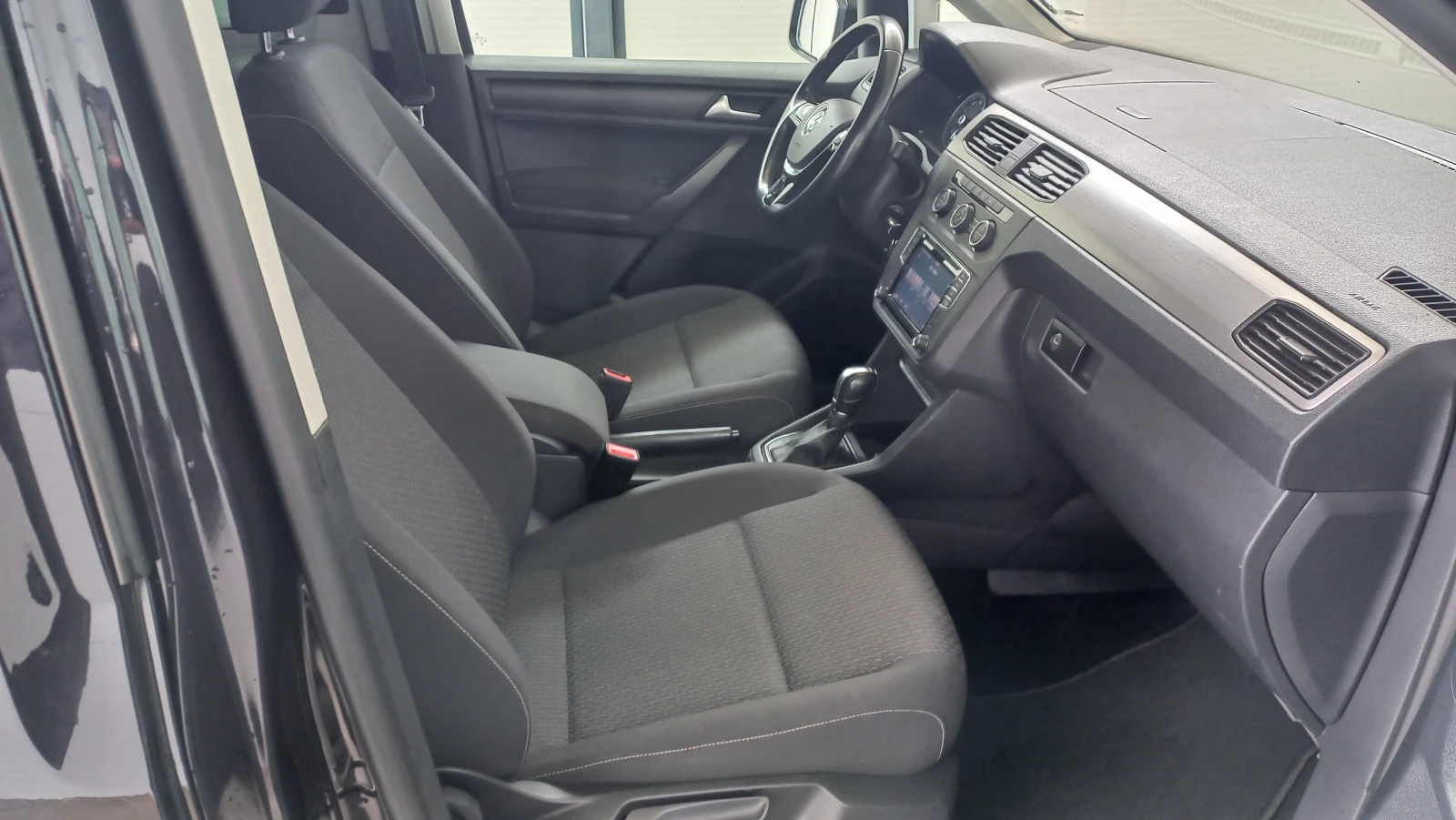 VW Caddy VW Caddy Maxi Kombi 1.4TGI DSG, снимка 12 - Автомобили и джипове - 55019881