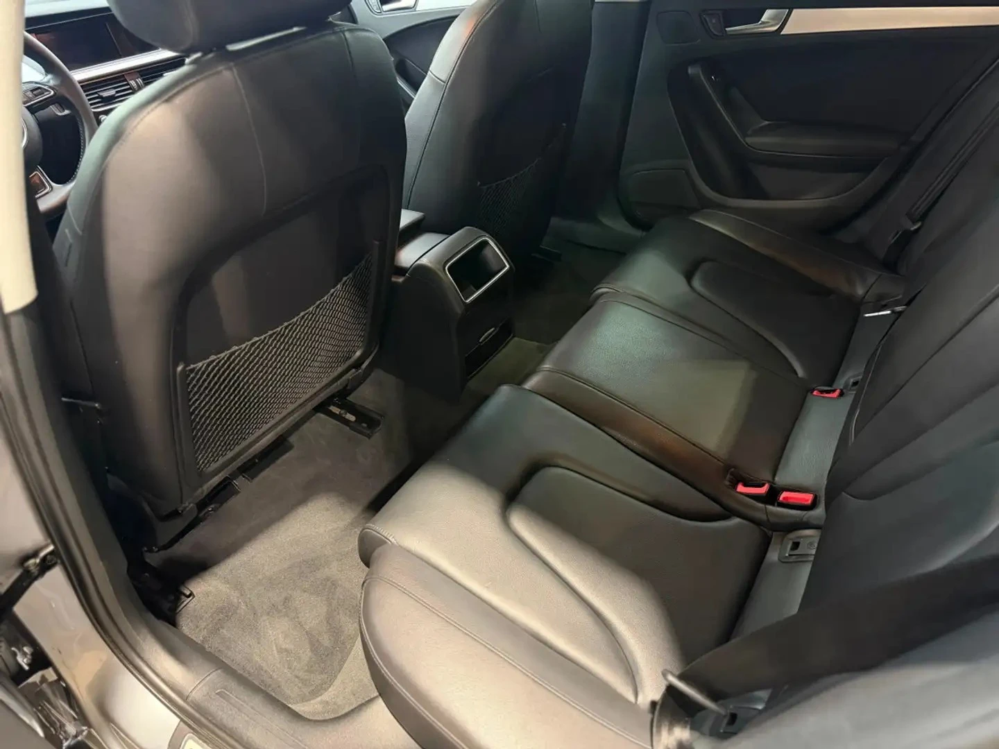 Audi A4 Allroad 2.0 TFSI ЦЕНА ДО БЪЛГАРИЯ АВТОКРЕДИТ, снимка 8 - Автомобили и джипове - 55276410