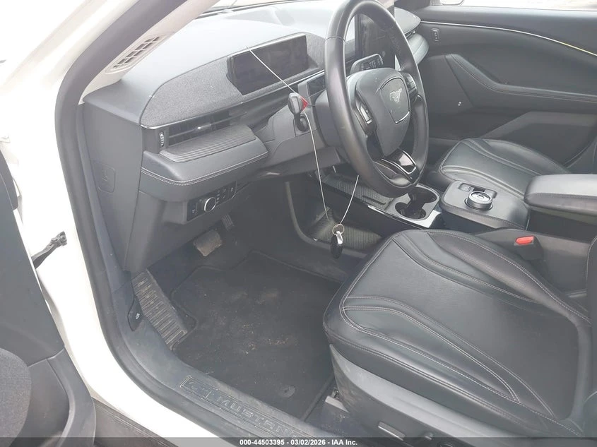 Ford Mustang Mach-E Premium, снимка 11 - Автомобили и джипове - 55486187