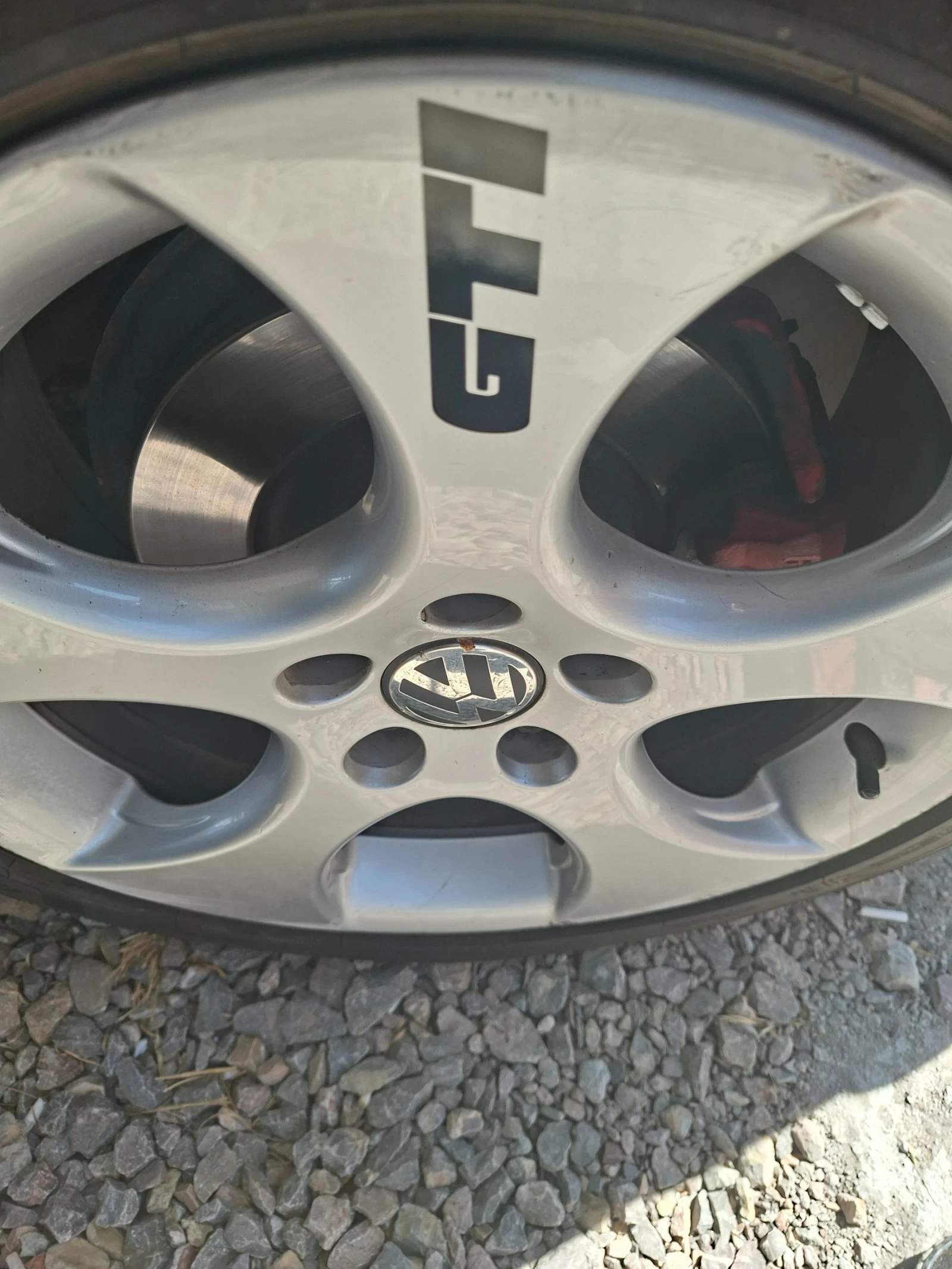 VW Golf 1 .4, снимка 10 - Автомобили и джипове - 55768725