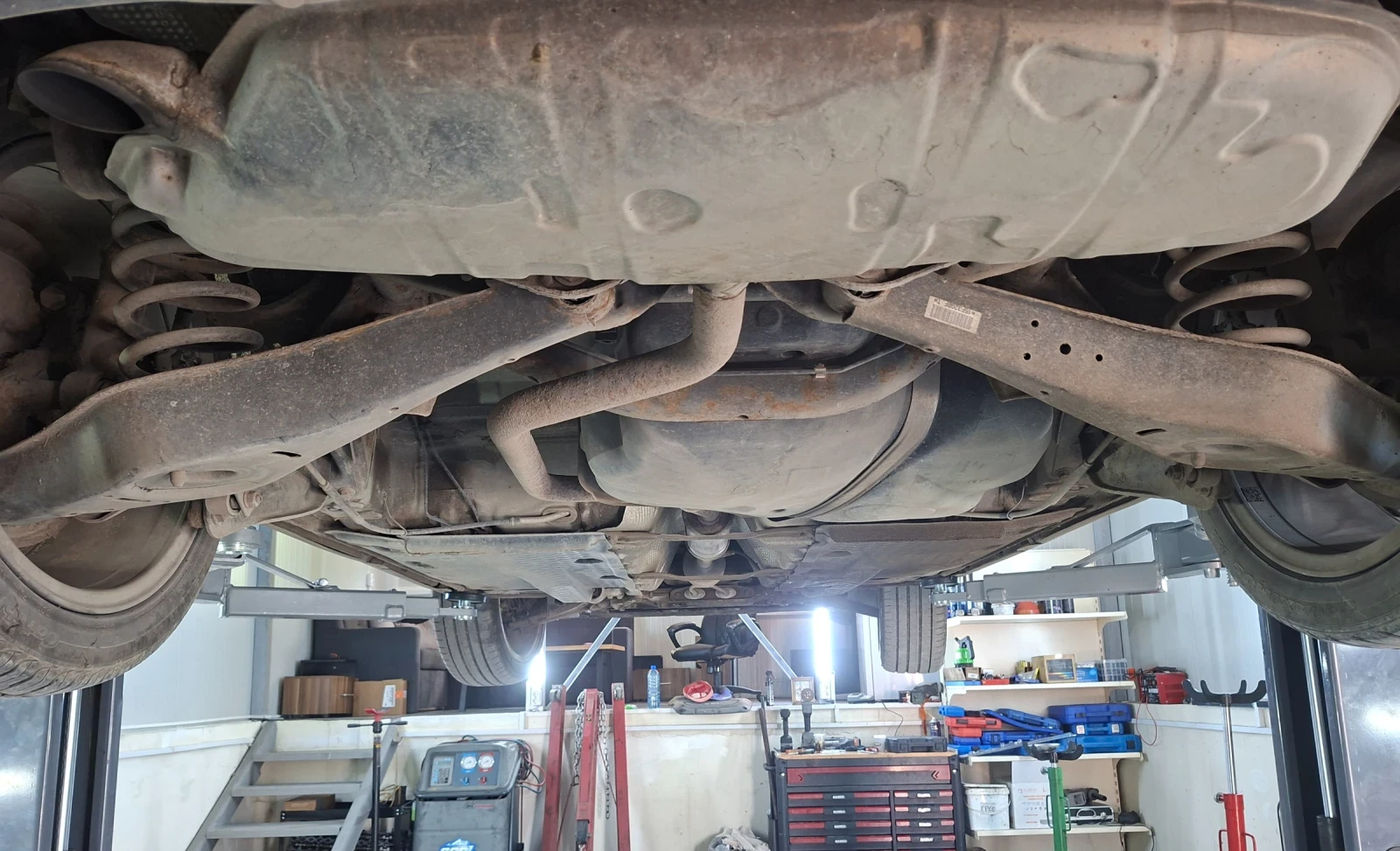VW Golf 1 .4, снимка 6 - Автомобили и джипове - 55768725