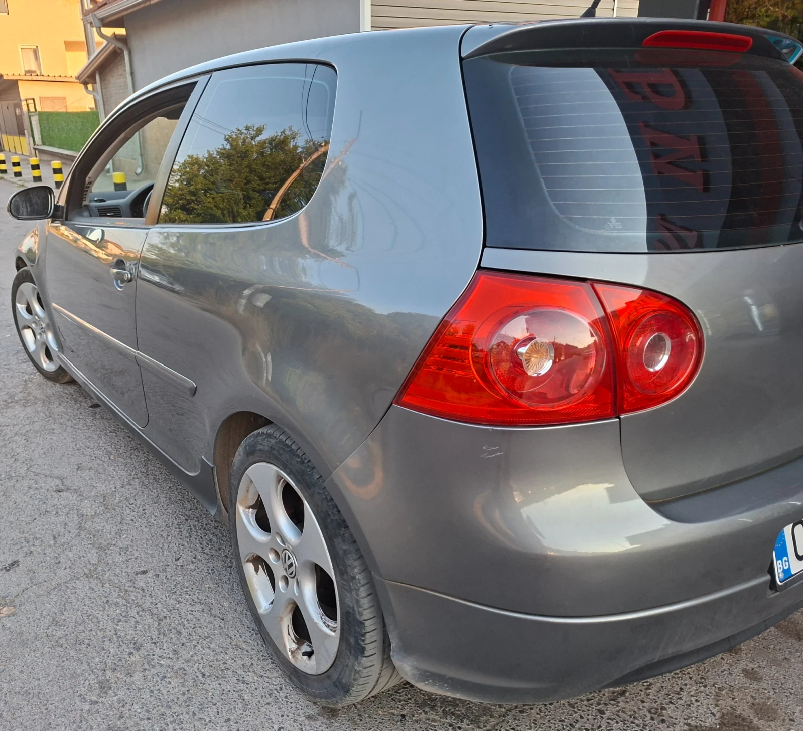 VW Golf 1 .4, снимка 4 - Автомобили и джипове - 55768725