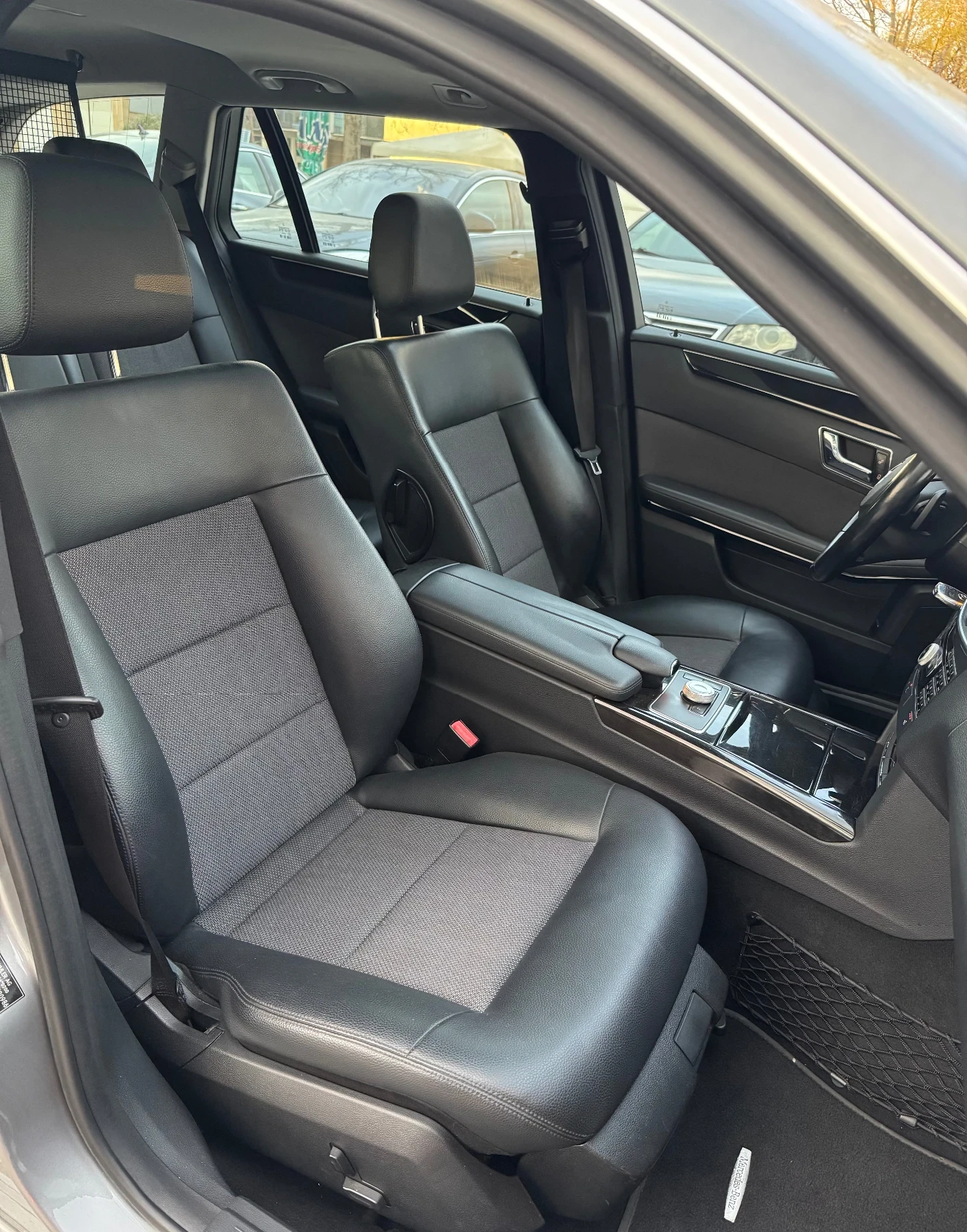 Mercedes-Benz E 350 CDI * AVANTGARDE * Bi-Xenon * Нави * Шибедах * , снимка 11 - Автомобили и джипове - 55880042