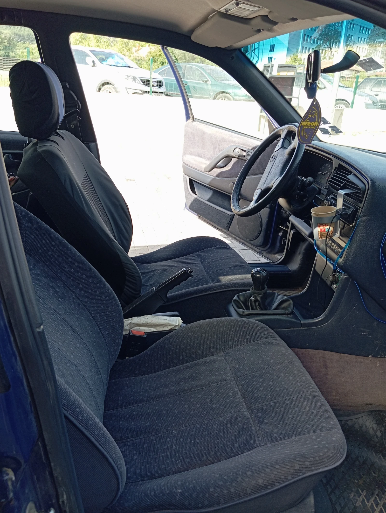 VW Passat, снимка 6 - Автомобили и джипове - 56257667