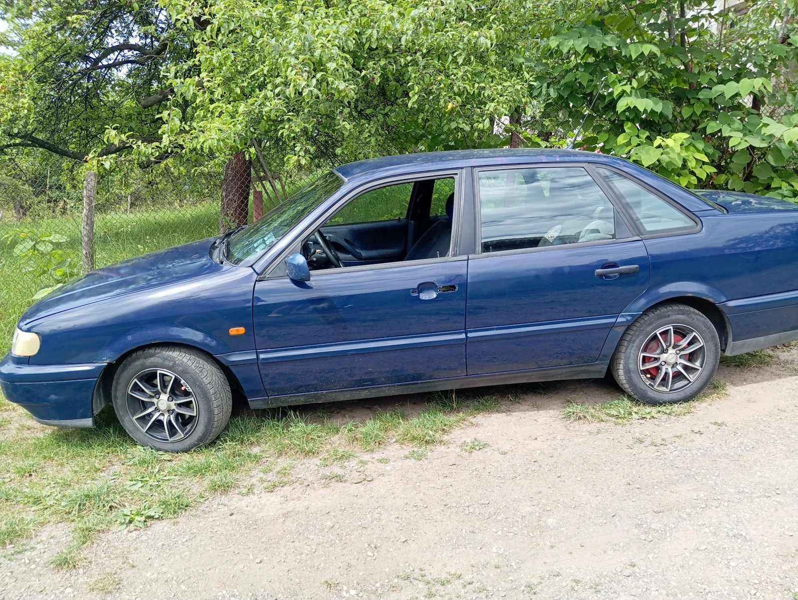 VW Passat, снимка 9 - Автомобили и джипове - 56257667