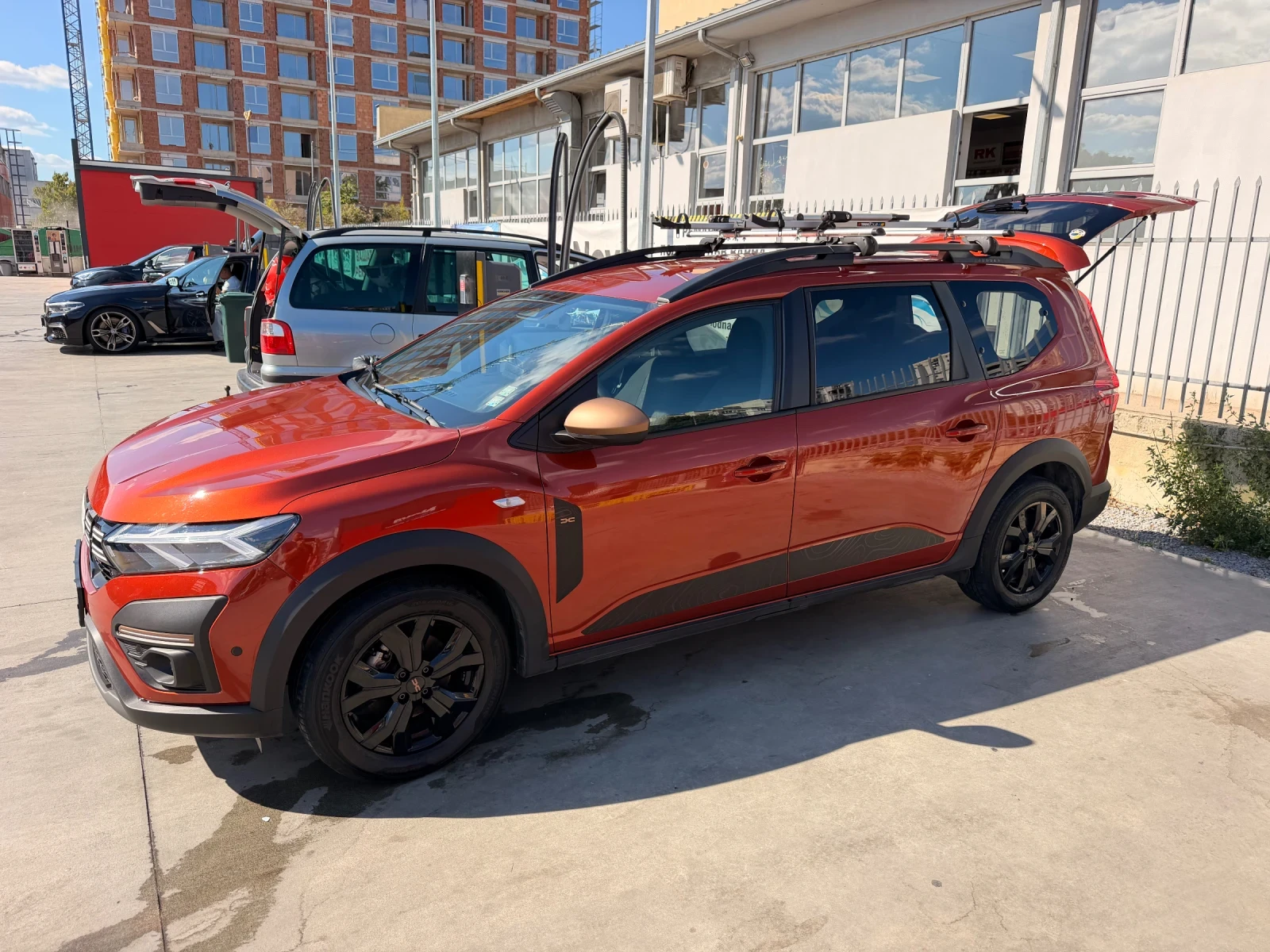 Dacia Jogger, снимка 5 - Автомобили и джипове - 56336478