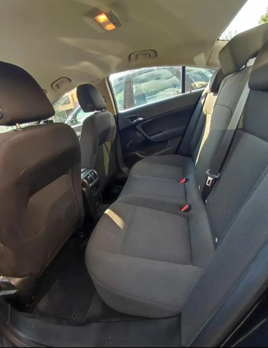 Opel Insignia 2.0 CDTI (130 �.�.)  | Mobile.bg � ����������� 7