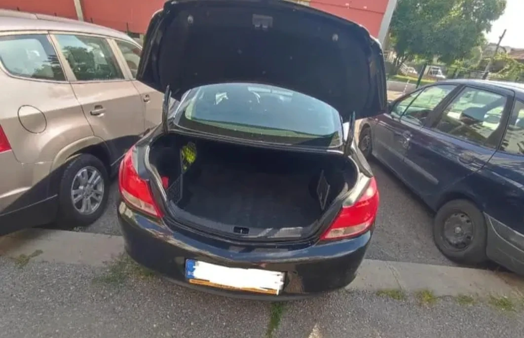 Opel Insignia 2.0 CDTI (130 �.�.)  | Mobile.bg � ����������� 5