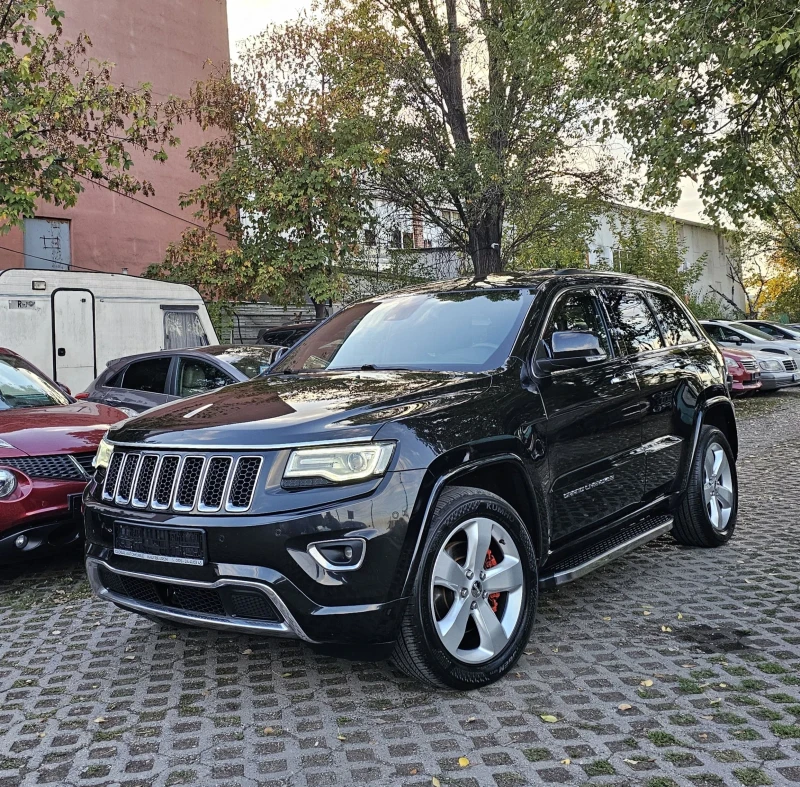 Jeep Grand cherokee 3.0CRDI Overland 250к.с. Дистроник Панорама, снимка 1 - Автомобили и джипове - 47539310