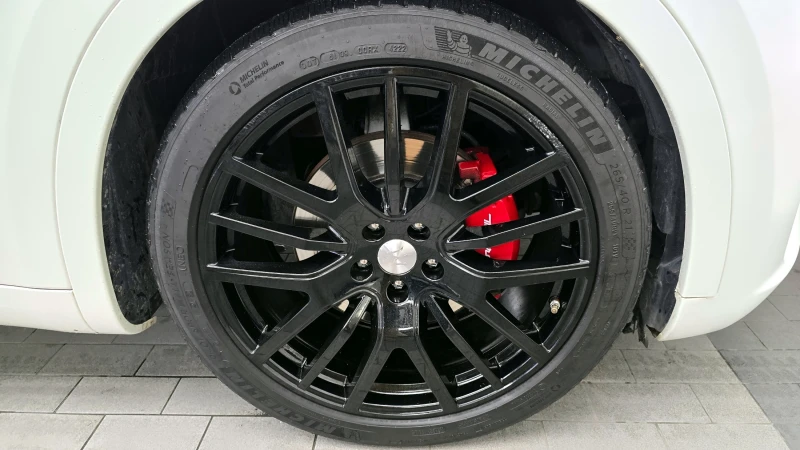 Maserati Levante 3.0 AWD LUXURY, снимка 5 - Автомобили и джипове - 52454854